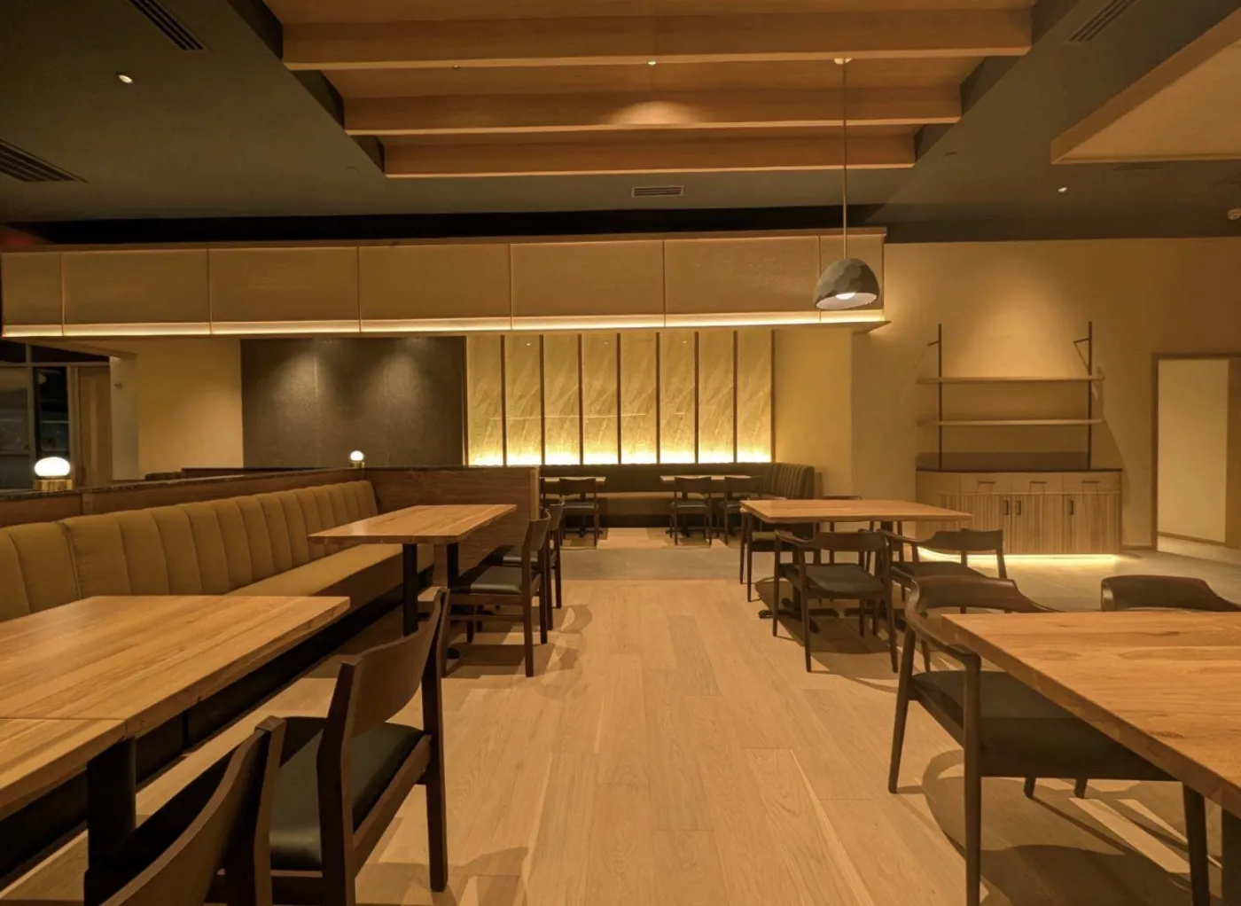 Mujinzo Restaurant dining room, McAllen TX — build-out by CCL Contracting